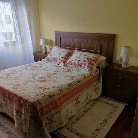 Piso As Camelias Apartment ปอนเตเบดรา ภายนอก รูปภาพ