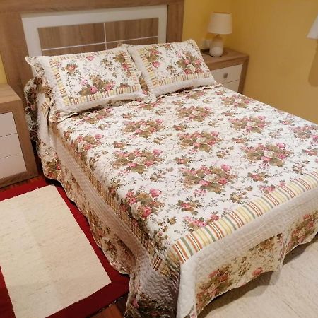 Piso As Camelias Apartment ปอนเตเบดรา ภายนอก รูปภาพ