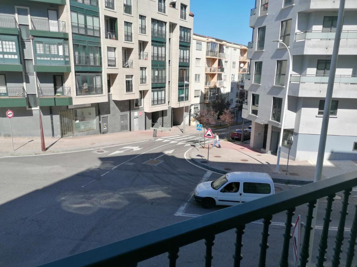Piso As Camelias Apartment ปอนเตเบดรา ภายนอก รูปภาพ